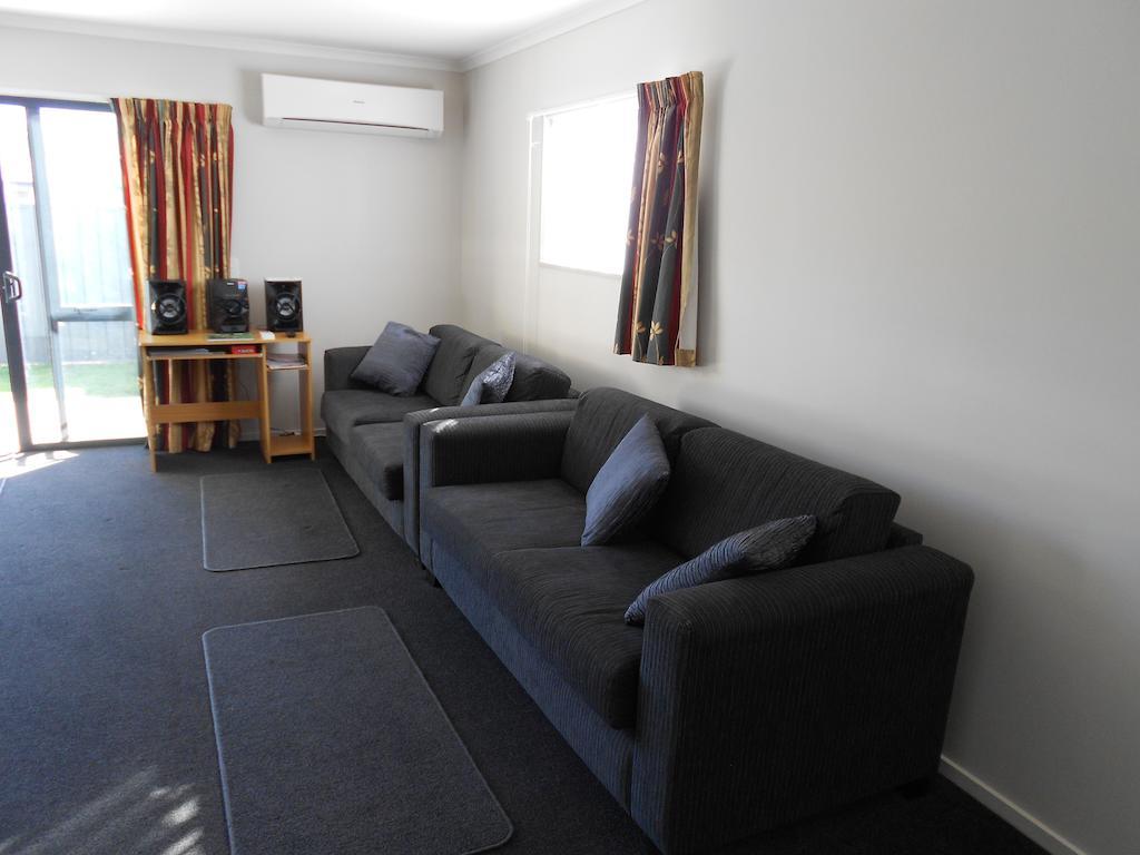 Gavan Family Apartments Кромвель Номер фото