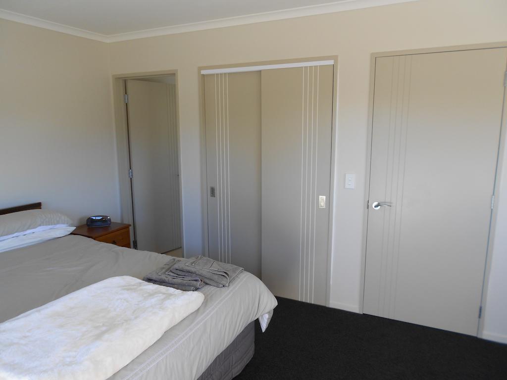 Gavan Family Apartments Кромвель Экстерьер фото
